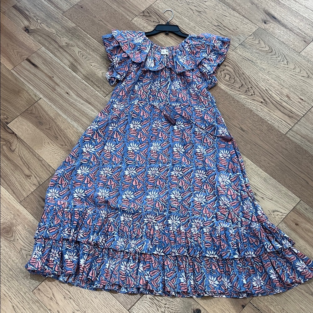 Mille Floral Ruffle Casual Dress in Blue and Pink